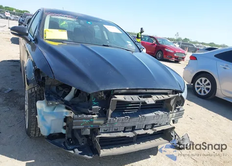 2015 Ford Fusion Se z USA, uszkodzony, nr VIN 3FA6P0H92FR247432